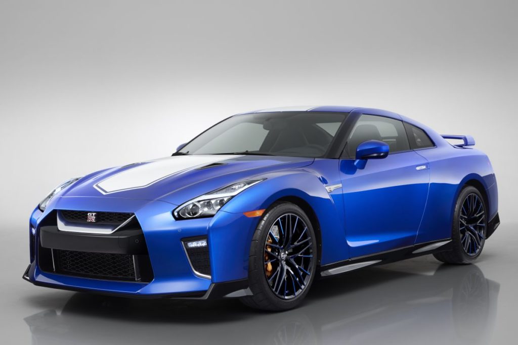 This image has an empty alt attribute; its file name is nissanGTR2-1024x683.jpg